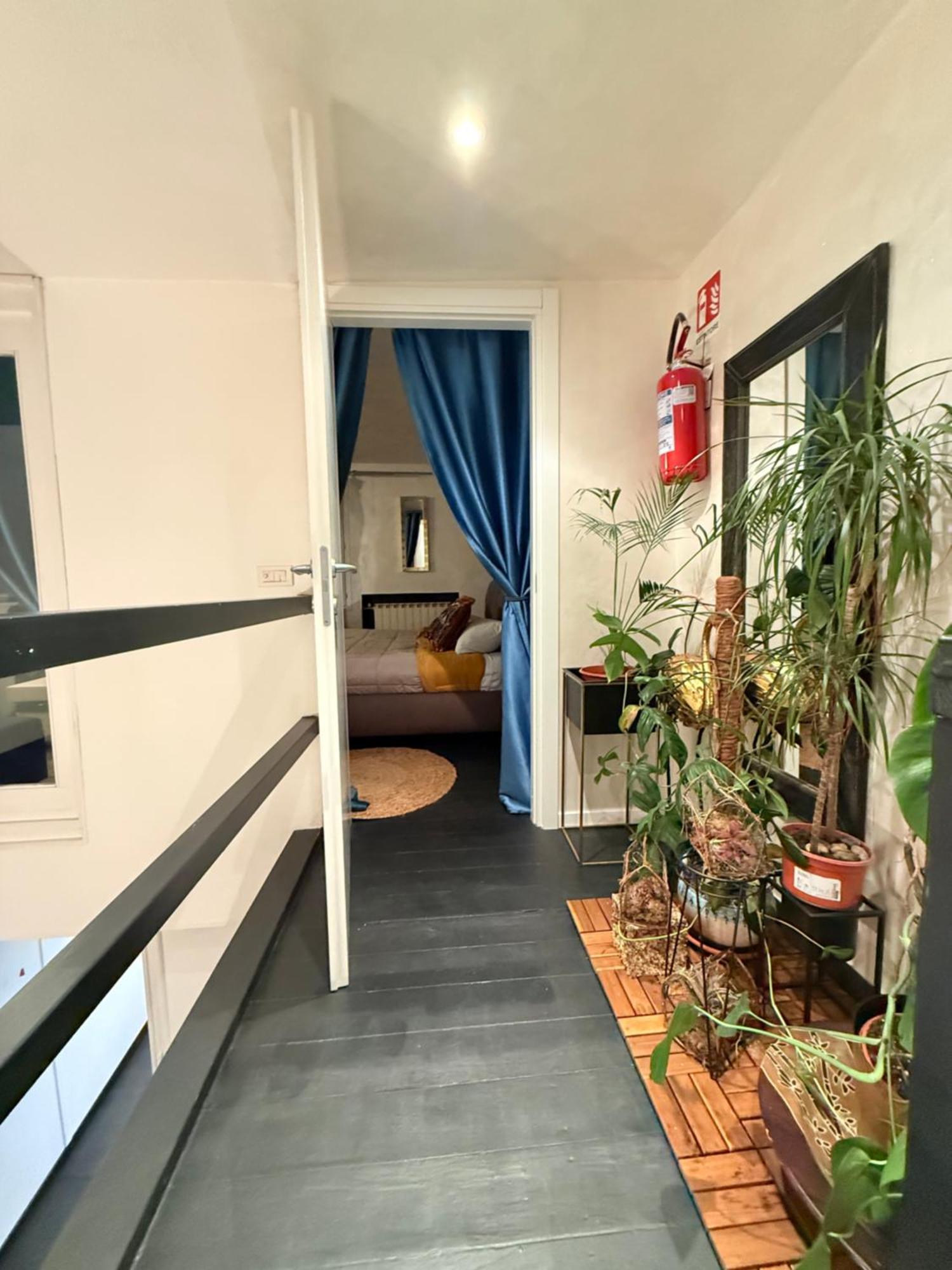 Luxury Piazza Di Spagna Escape With Terrace And Private Spa ローマ エクステリア 写真