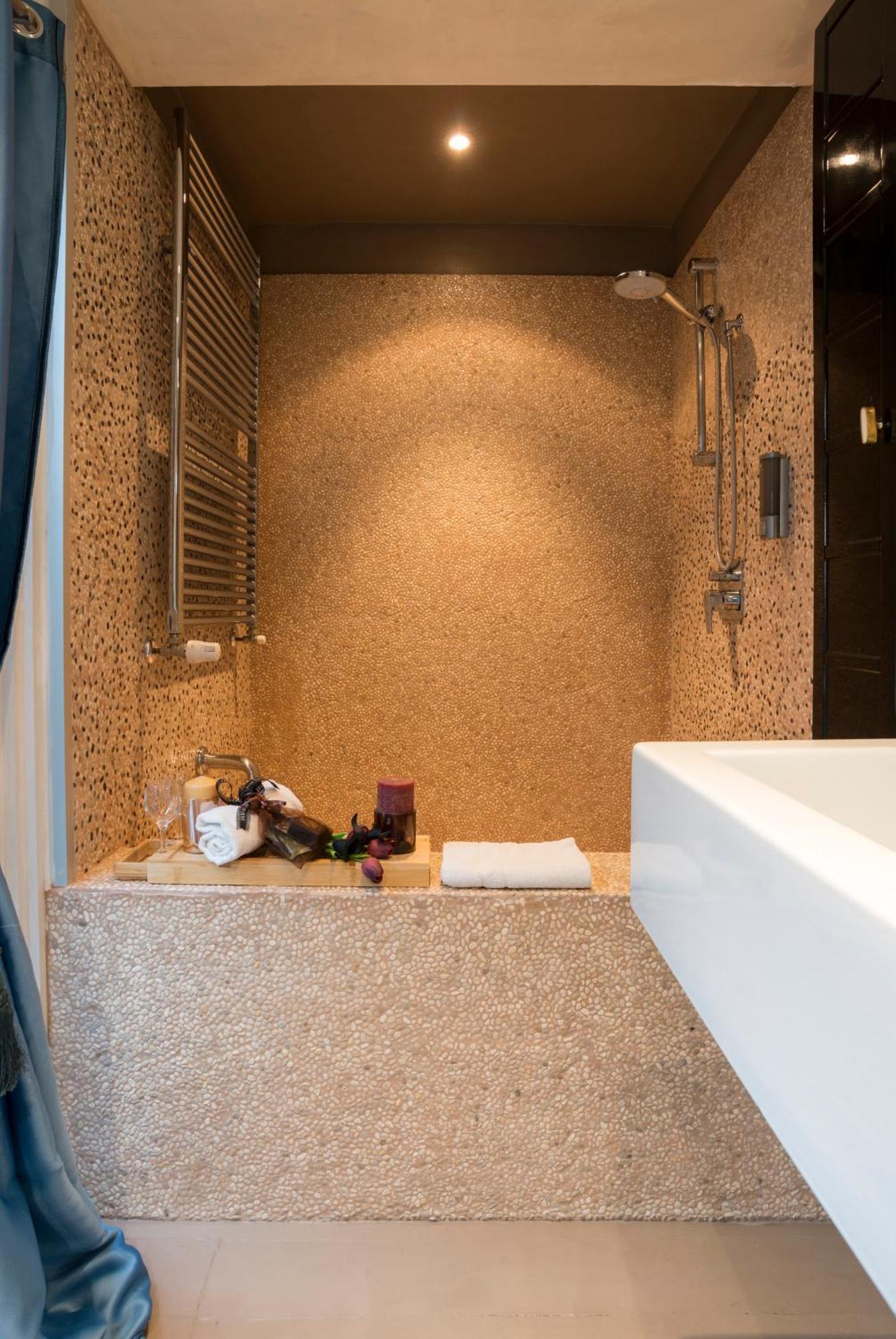 Luxury Piazza Di Spagna Escape With Terrace And Private Spa ローマ エクステリア 写真